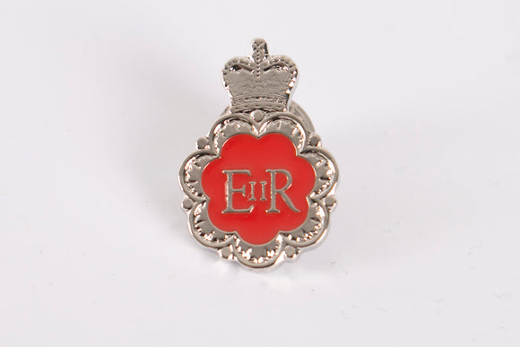 Queen Elizabeth II Cypher Pin